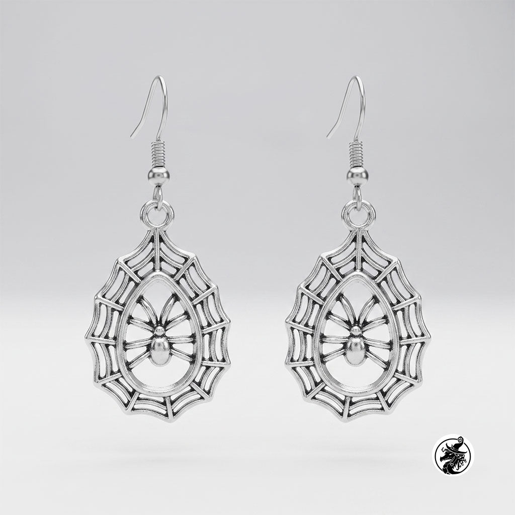 Gothic Dangle Earrings - Polished Silver